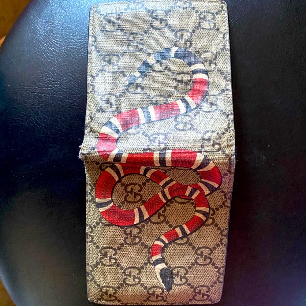 Gucci snake coin wallet - Picture 1 of 7